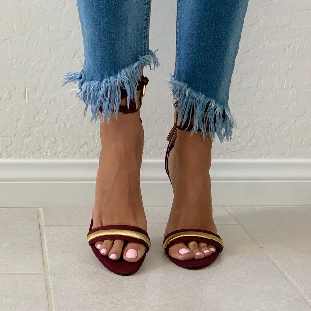 Red Wine Golden Embroidery High Heel Chic Sandal - Picture 3 of 7